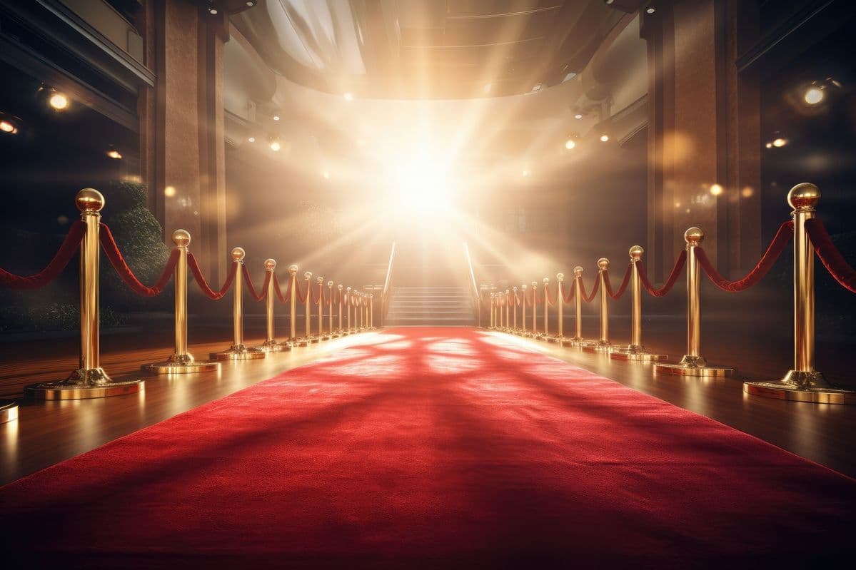 Deslumbran estrellas de Hollywood en arranque de Cannes